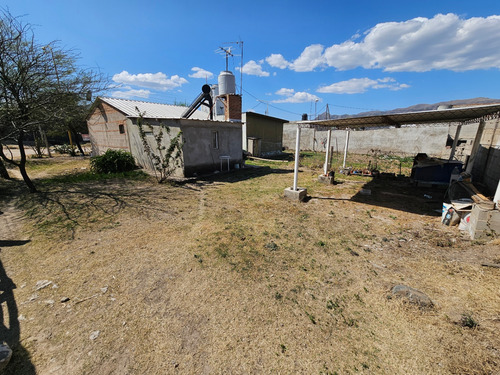 Venta Casa 2 Dormitorios Cosquín Con Cochera