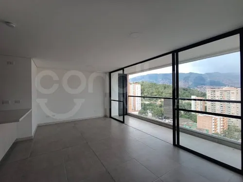 Apartamento En Arriendo Los Colores 472-7070