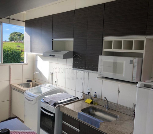 Imagem 5 de 10 de Apartamentos - Ref: V6157