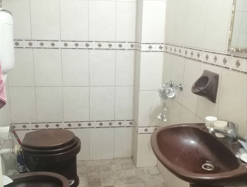 Reservado Sobre La Principal Avenida!! Con Renta