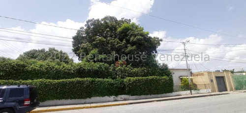*al/¡una Joya En Venta! Casa En El Centro Barquisimeto Lara, Venezuela/arnaldo López/ # 25-12156 /656 M²