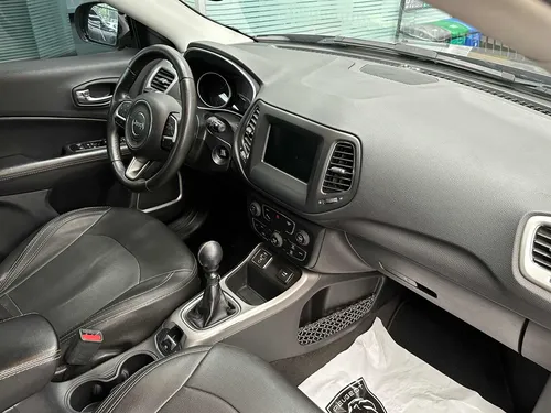 Jeep Compass 2.4 Sport 4x2