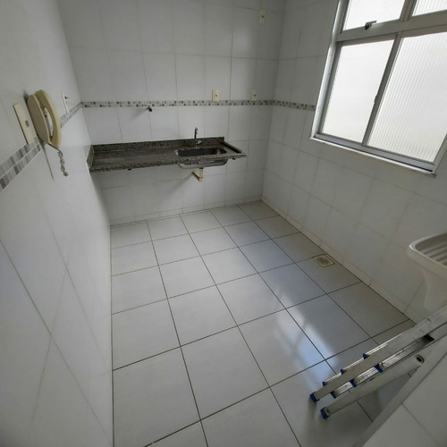 Imagem 13 de 20 de Apartamento 1 Quarto Sala Cozinha Banheiro Varanda É Sacada
