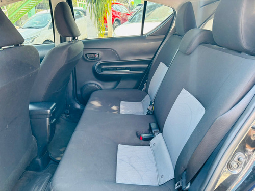Toyota Prius 1.5 C