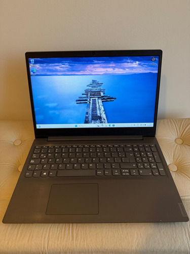 Notebook Lenovo V15 Iil Intel I5 20g Ram 500 Ssd Nvme W11 Gris (Usado)