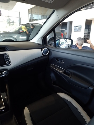 Imagen 11 de 25 de Nissan Versa L/n 1.6 Exclusive 0km #05 Ya Azul