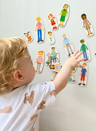 Imagen 2 de 10 de Familia Imantada Para Pizarron Infantiles Juguete Didactico