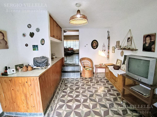 Imagen 2 de 18 de Departamento De 2 Dormitorios En Venta En Rosario