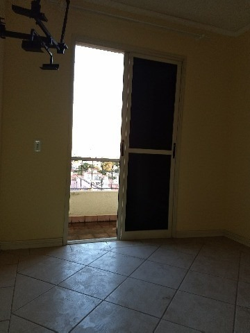 Imagem 18 de 25 de Apartamento No Centro, Com 78 M² -com 3 Dormt (sendo 1 Suíte Com Armário), Bh Social, Cozinha Com Armários, Lavanderia, Sala 2 Ambientes, Sacada Lateral, 2 Vagas Cobertas, Quartinh - Ap00356 - 322825