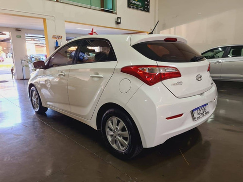Imagem 5 de 9 de Hyundai Hb20 1.6 Comfort Style 16v Flex 4p Automático
