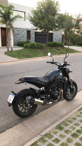 Benelli Leoncino 500
