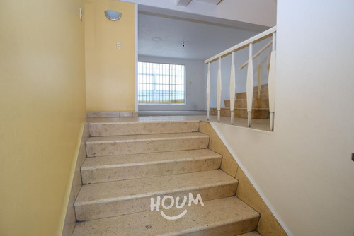 Casa En Lomas De Chapultepec, Miguel Hidalgo Con 3 Recámaras, 290 M², Id: 141682