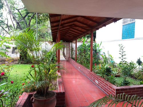 Avenida Principal De Caurimare