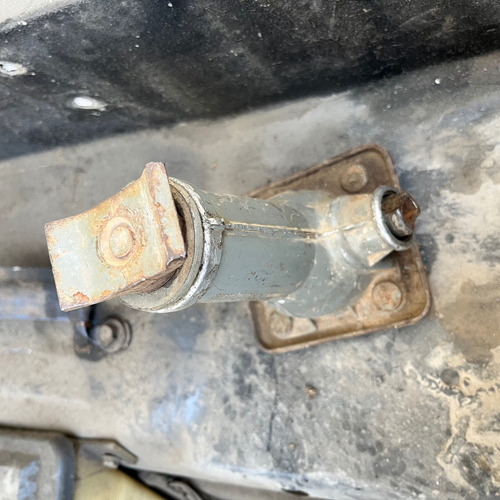 Gato Tornillo Doble Dirección Jeep Wrangler 88 90 F-100 79 (Usado)
