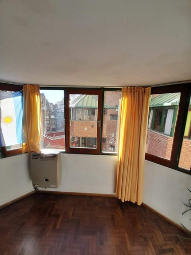 Venta De Depto Balcon Con Asador - 1 Dorm - Nueva Cordoba