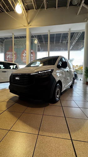Ford Transit 2.0 Van Corta Techo Bajo Custom Mt