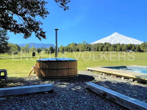 Imagen 11 de 12 de Casa En Parcela Con Vista Al Volcán.