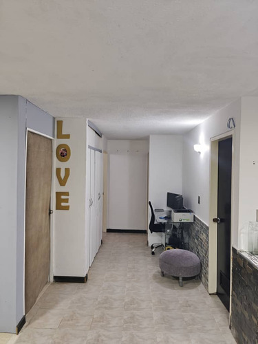 Venta De Apto En Los Teques. Urb El Solar De La Quinta