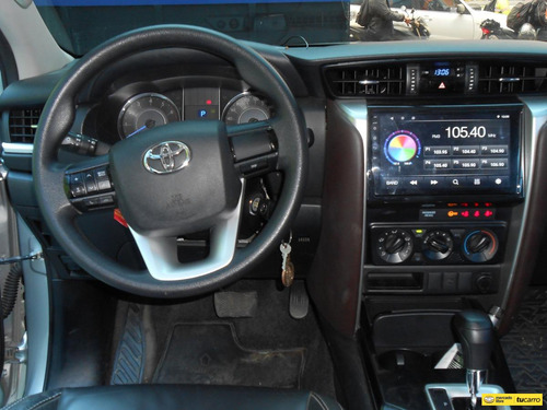 Imagen 23 de 25 de Toyota Fortuner 2018