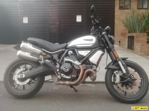 Ducati Scrambler 1100 Dark Stealth 2021