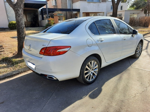 Imagen 4 de 7 de Peugeot 408 Thp