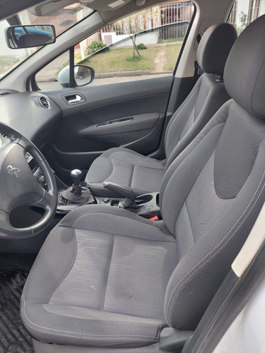 Imagen 5 de 11 de Peugeot 408