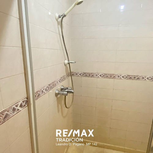 Casa En Venta 3 Dormitorios Barrio Los Troncos
