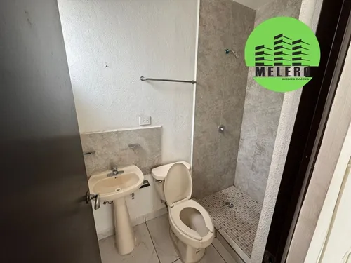 Casa En Venta En Fracc. Hacienda De Tapias 3