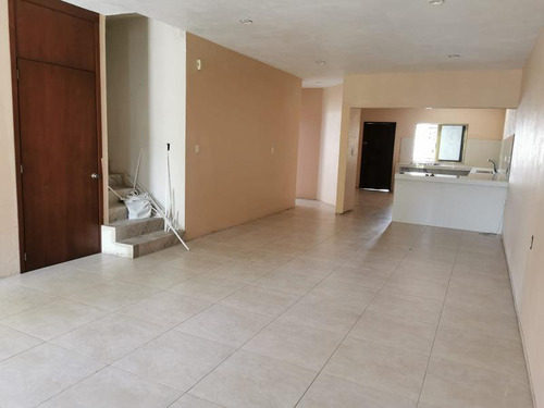 Venta Casa Una Recamara Col. Del Valle Tuxpan Veracruz