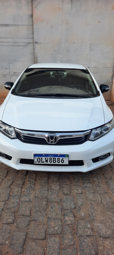 Imagem 2 de 15 de Honda Civic 2013 1.8 Lxl Flex Aut. 4p