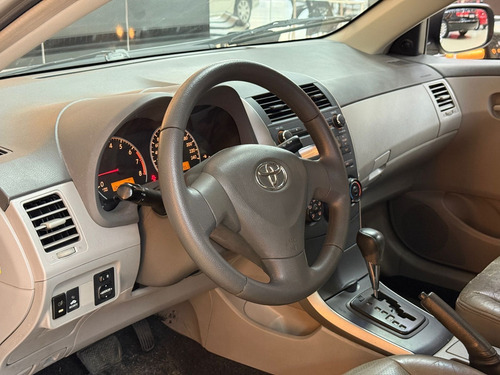 Toyota Corolla 1.8 16v Xli Flex Aut. 4p