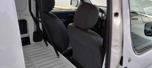Imagen 11 de 21 de Peugeot Partner Furgón 1.6l Nafta My 2023