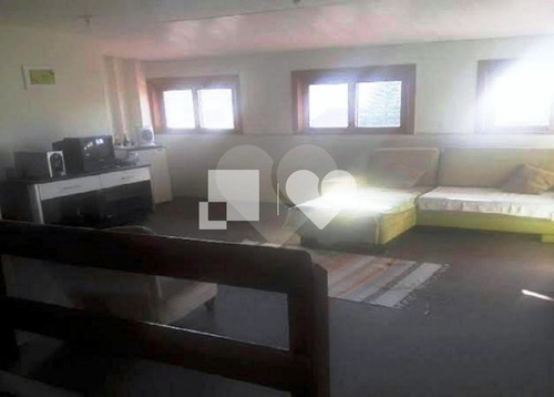 Belíssima Casa De 3 Andares, Com Piscina, No Bairr - 28-im420892