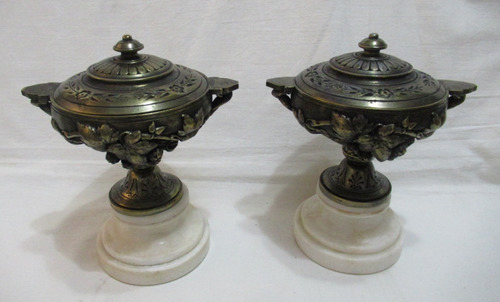 Antiguo Par Crateras Ánforas Metal Patinado Alabastro Italia (Usado)