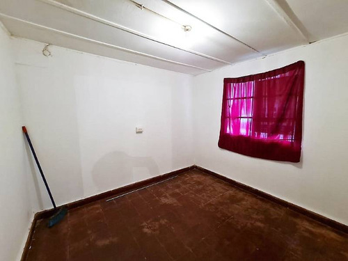 Casa En Sector Maipú Con Bernardo Ohiggins, Comuna De Buin
