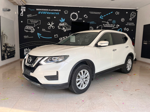 Nissan X-Trail SENSE 2DA FILAS