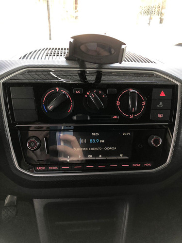 Volkswagen Up! UP! CONNECT 1.0 TSI TOTAL FLEX 12V 5P