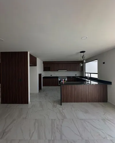 Vendo Casa En Lomas De Angelópolis Iii
