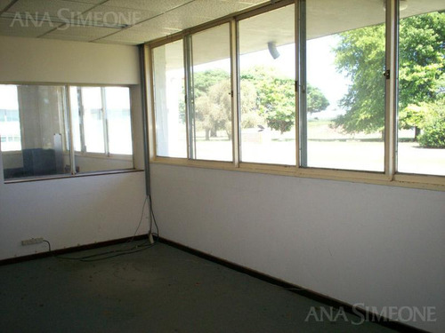 Nave Industrial De 10.000m2 En Parque Ind. Privado