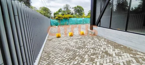 Bodegas En Arriendo Llanogrande 643-8292157