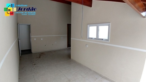 Imagem 4 de 15 de Cobertura Acesso Interno Com Comércio Na Porta - 1624