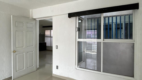 Departamento En Moctezuma 2da Sección, Venustiano Carranza Con 2 Recámaras, 70 M², Id: 153524
