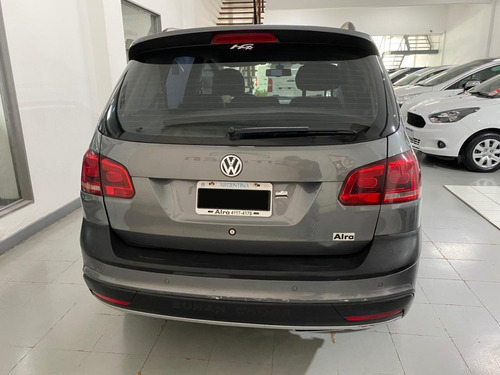 Imagen 5 de 15 de Volkswagen Suran Cross 1.6l R Door 878 Manual 2014 Usado