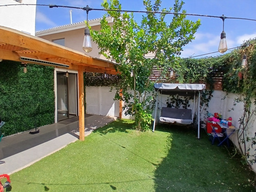 Se Vende Casa Aislada 3 Dorm. 3 Baños En Padre Hurtado!!