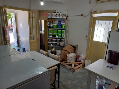 Imagen 6 de 30 de Casa + Departamento En Venta - Barrio Pueyrredon