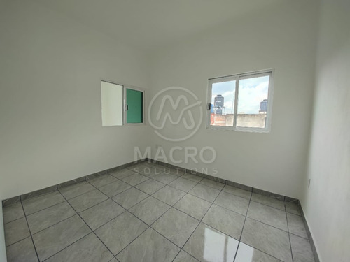 Casa En Venta En Col. Vicente Guerrero Cerca De Plaza Atrios Con 3 Recamaras