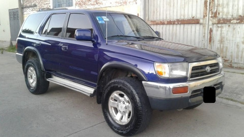 Toyota Hilux SW4 3.0 I Runner