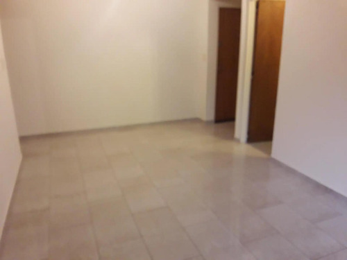 Departamento En Venta - 2 Dormitorios 1 Baño - 53mts2 - Avellaneda