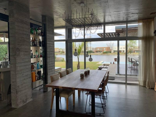 Imagen 8 de 30 de Espectacular Casa!!