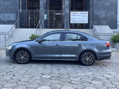Volkswagen Jetta Jetta Tsi Highline 211 cv Blindado Nivel Lll-a Único Dono